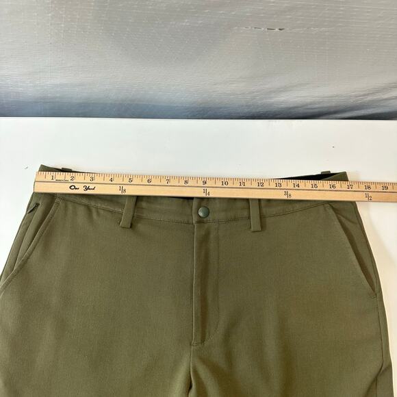 Quince Men’s 34 x 30 Ultra-Stretch 24/7 Smart Chino Athletic Tapered Olive Green - Picture 9 of 11